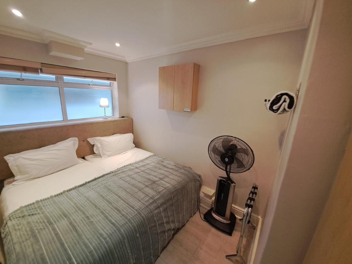 3 Bedroom Sea Facing Family Apartment Cape Town Moullie Point المظهر الخارجي الصورة
