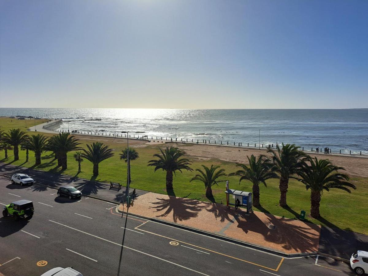 3 Bedroom Sea Facing Family Apartment Cape Town Moullie Point المظهر الخارجي الصورة